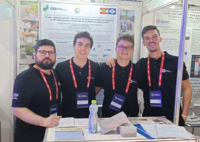 Estudantes de Joinville criam tijolos sustentáveis com garrafas PET e se destacam em feira nacional na Bahia