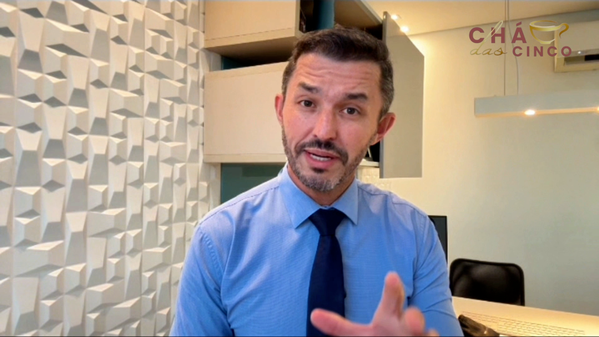 Rizzieri Gomes: A Chave para o Equilíbrio no Mundo Corporativo